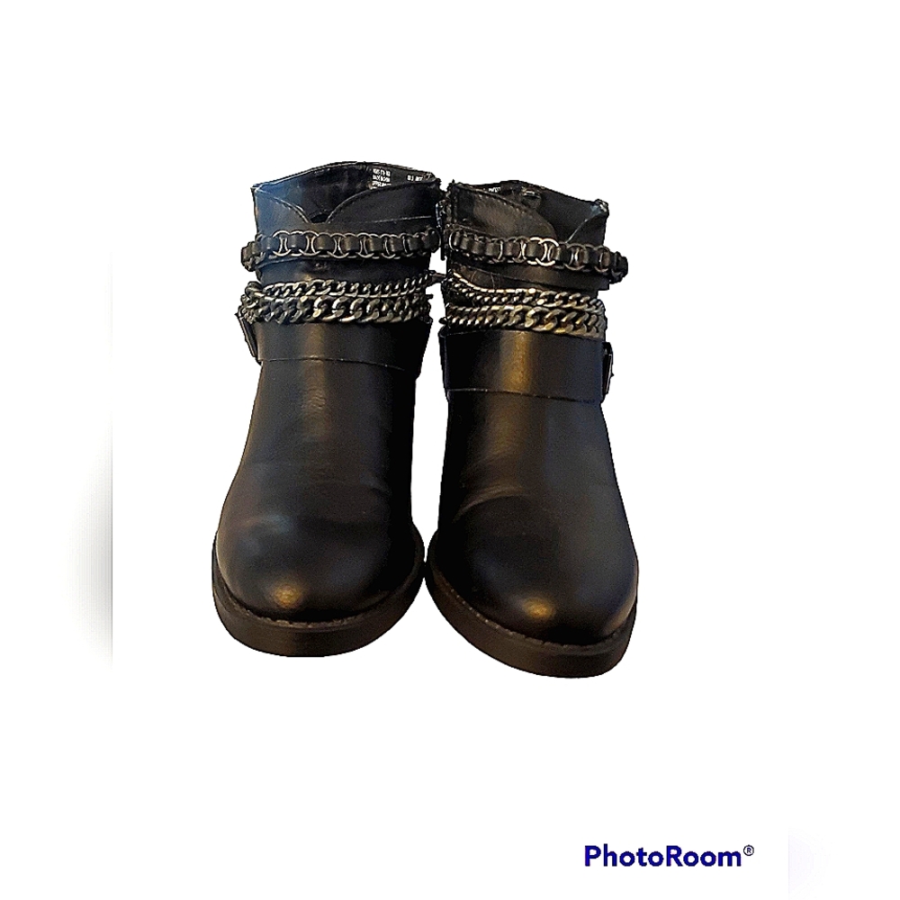 SO Black Booties/ Man Made Upper and Outersole/ Size 8.5